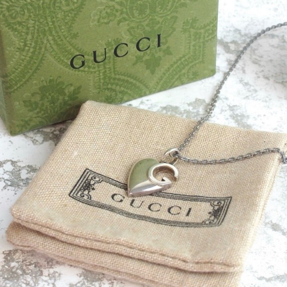 GUCCI Silver Ag925 G Heart Necklace 💜
